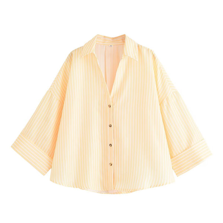 Women's relaxed oversized shirt blouse with wide collar and three-quarter sleeves Mune Fashion