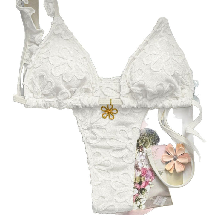 Ladies Flower-Embellished Bikini Set Mune Fashion