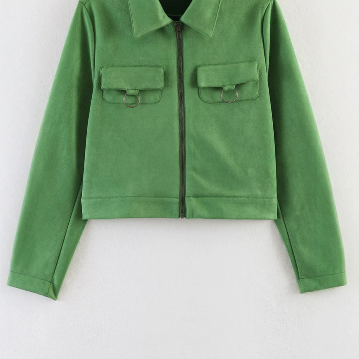 Ladies short cut velour jacket with breast pockets and zipper Mune Fashion