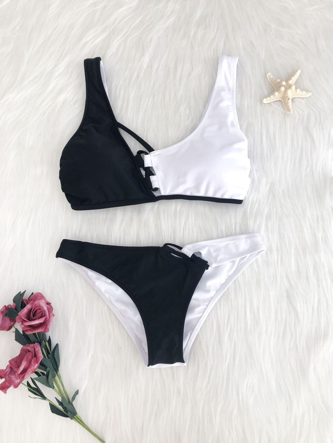 Ladies' Ultra-Modern Bikini Set with Asymmetrical Cut and Lace-Up Details Mune Fashion