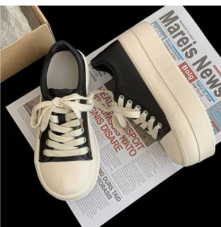 Women's Platform Sneaker with Fashionable Design and Comfortable Cushioning Mune Fashion
