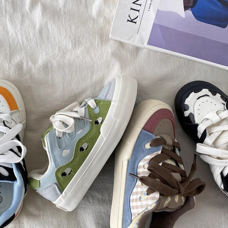 Women's sneakers in modern design with soft upper material from Mune Fashion