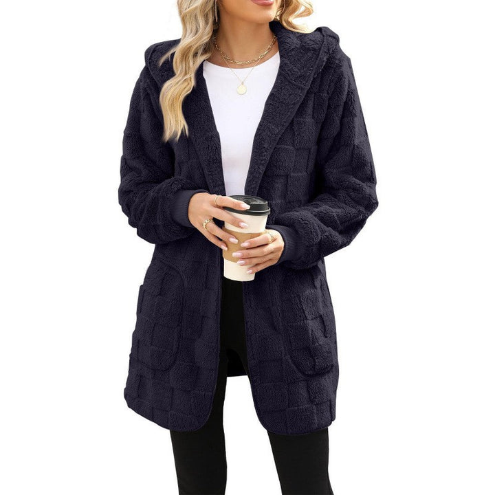 Women's cozy hooded long jacket made of teddy fleece with patch pockets and textured check pattern Mune Fashion