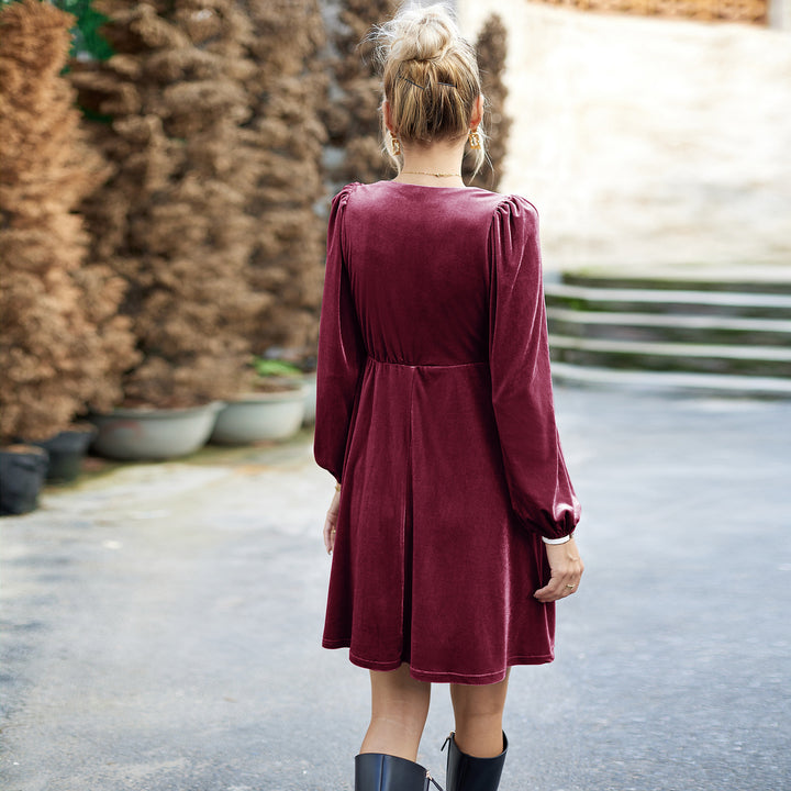 Women in velvet short dress with square neckline, empire waist and balloon sleeves Mune Fashion