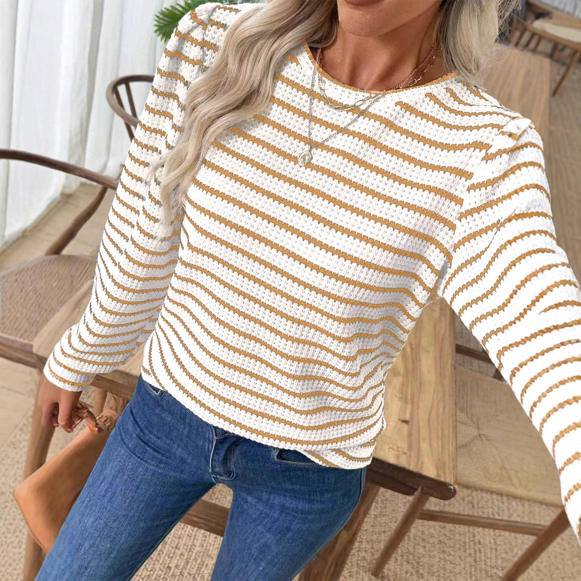 Women Striped Fine Knit Long Sleeve with Structured Stitch and Round Neck Mune Fashion
