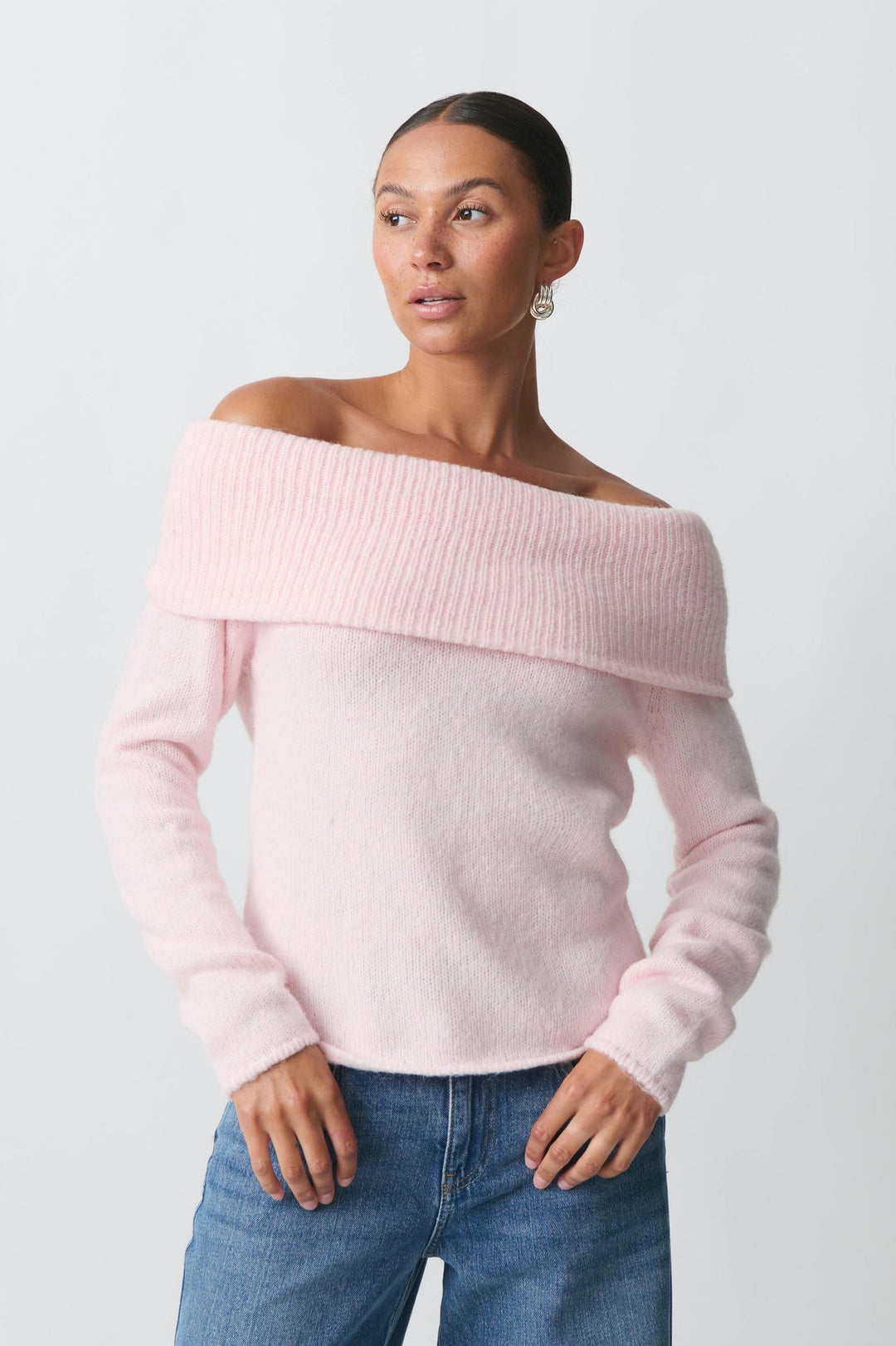 Women Off-Shoulder Chunky Knit Sweater with Wide Turn-Down Collar and Casual Oversized Fit Mune Fashion