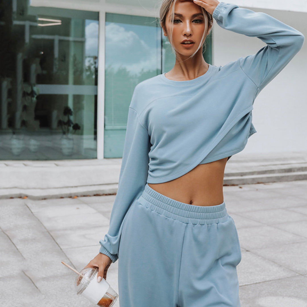 Women's wide lounge pants set with high comfort waistband and short sweatshirt Mune Fashion