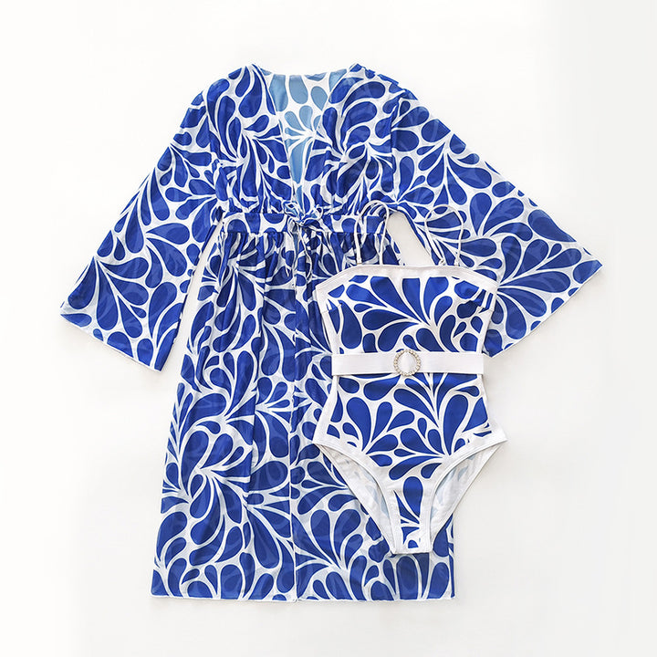 Women's beach dress with elegant floral design and casual cut Mune Fashion