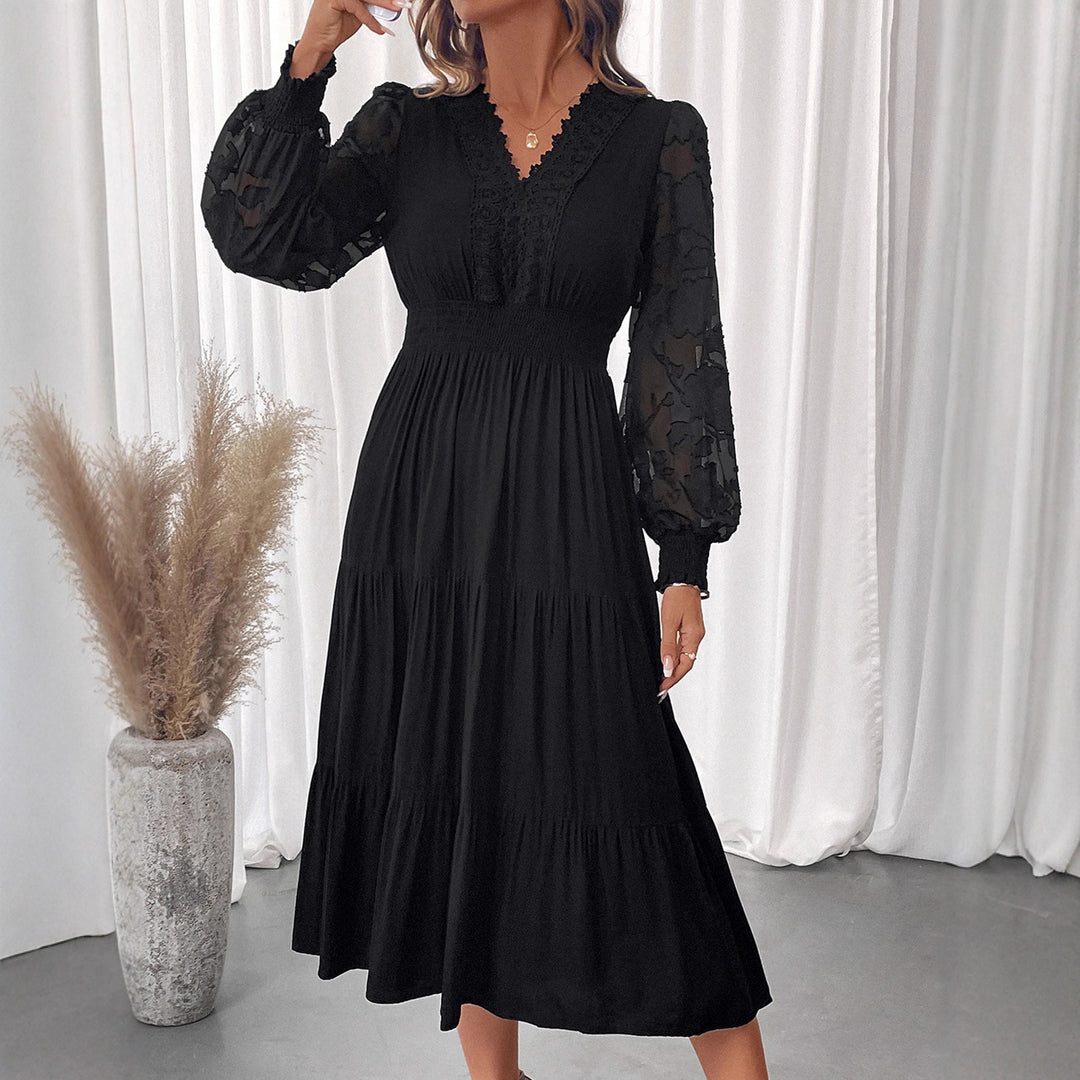 Ladies Elegant Maxi Dress with Lace Details Mune Fashion