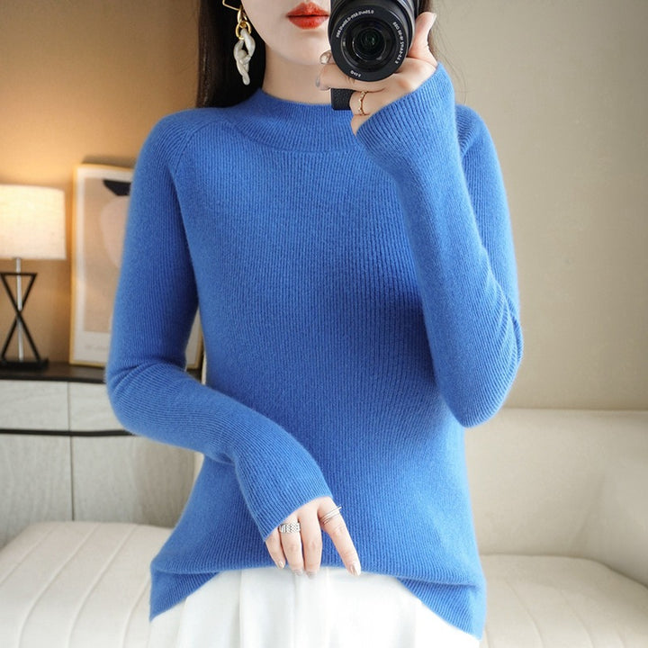 Women's slim-fit stand collar sweater made of lightweight fine knit with a fine ribbed structure Mune Fashion
