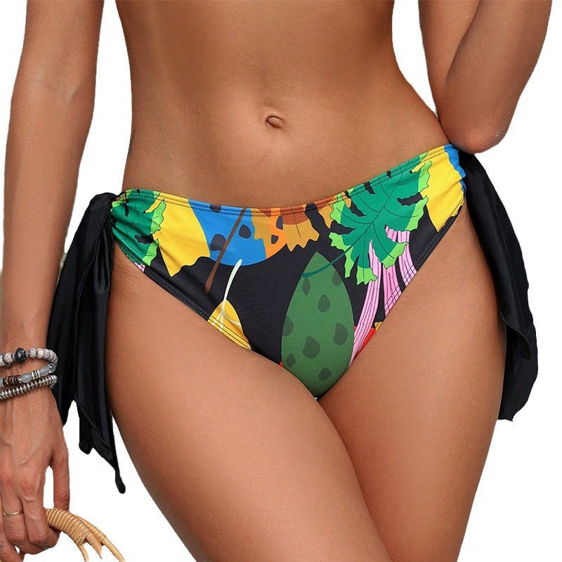 Women bikinis with high leg cut and playful side ties Mune Fashion