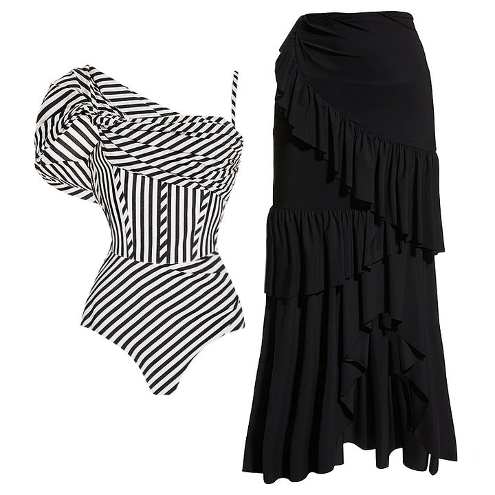 Women's One-Piece Swimsuit and Ruffled Skirt Mune Fashion