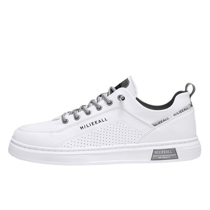 Men's low-cut sneaker with perforated side wall, metal eyelets, and cushioned platform sole Mune Fashion