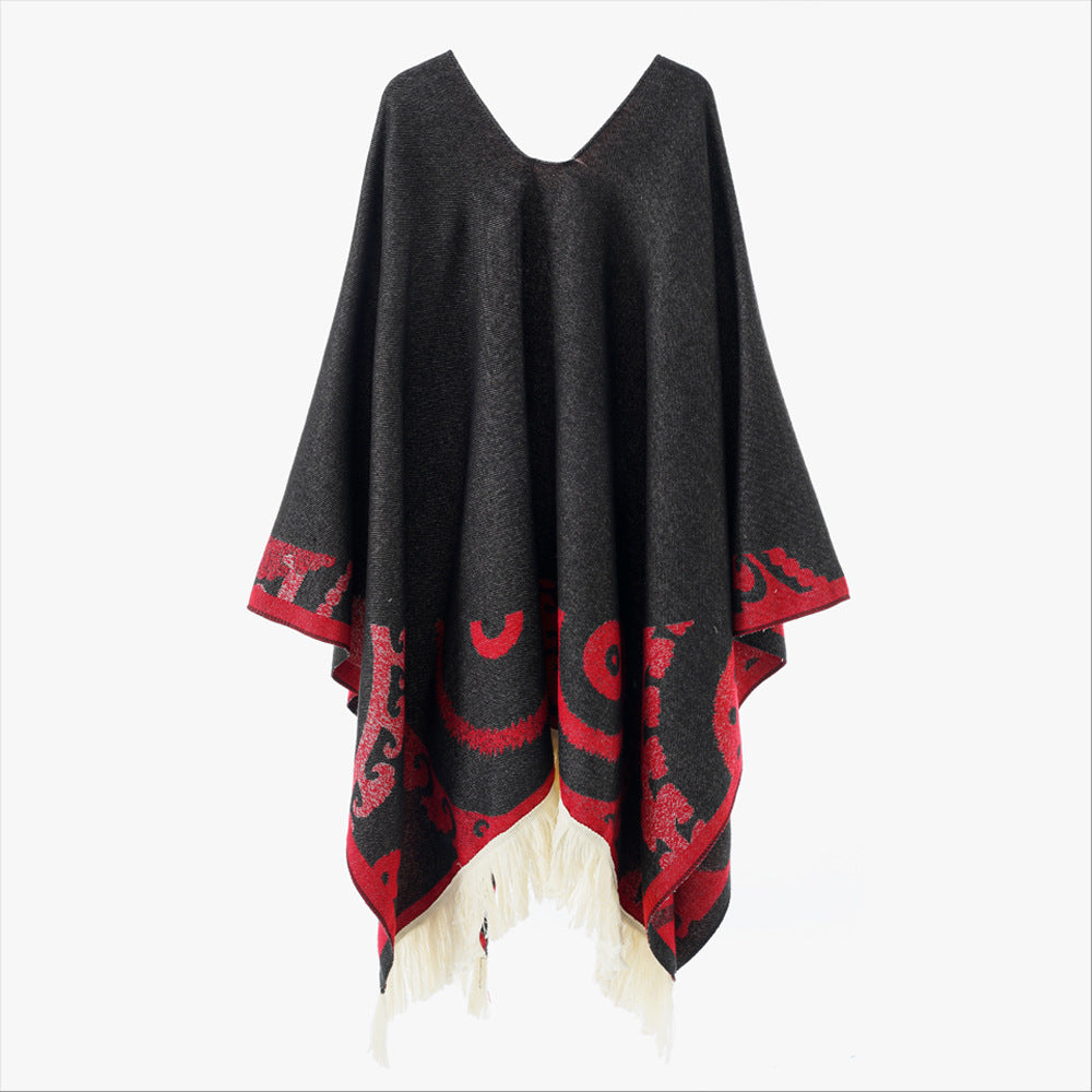 Women's wool blend medallion poncho with V-neck and fringe hem Mune Fashion