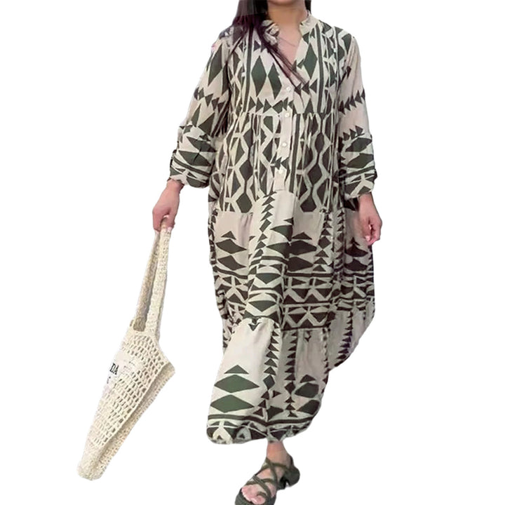 Women's Loose Maxi Dress in Boho Style with Graphic Print, V-Neck and Button Placket Mune Fashion