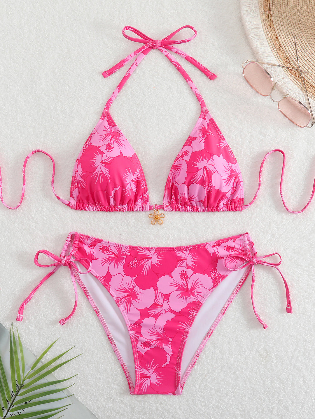 Women Triangle Bikini with playful floral print Mune Fashion