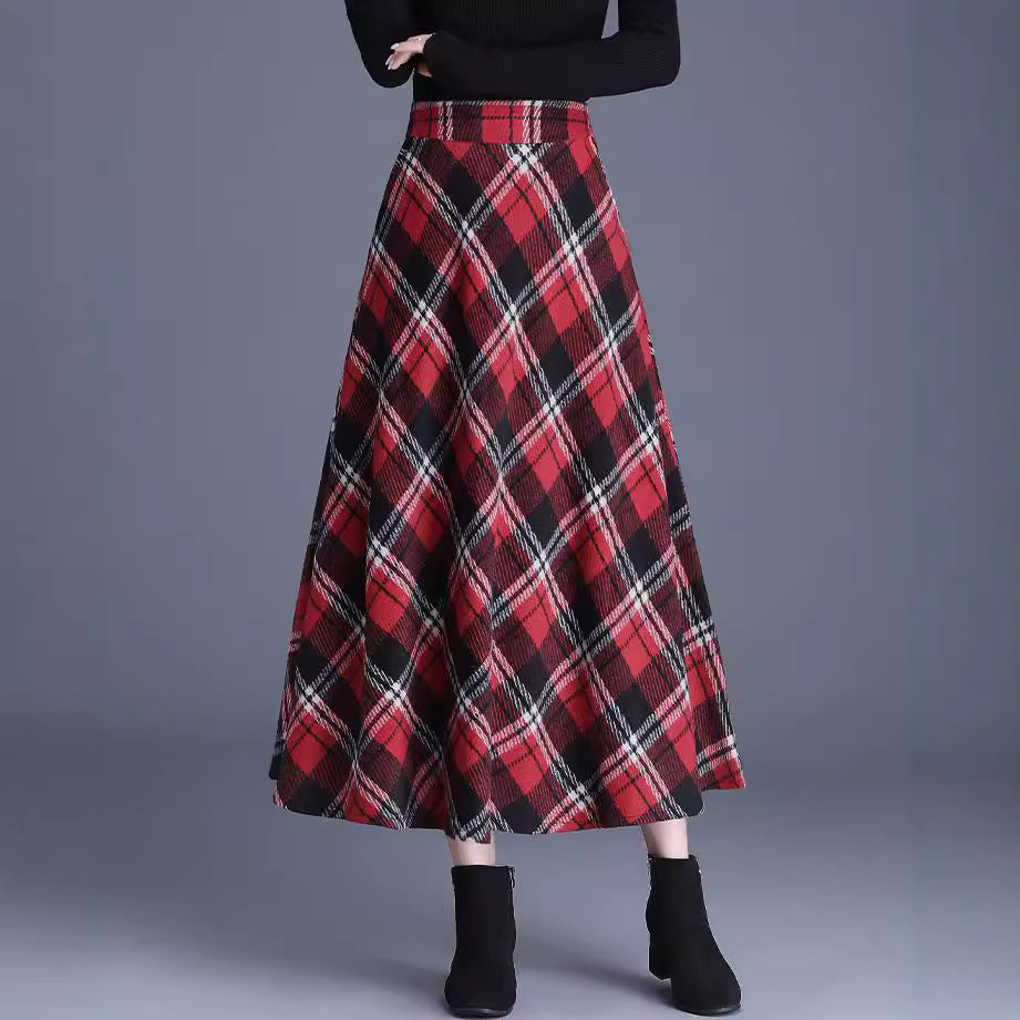 Ladies' loosely checked A-line skirt made of wool blend with high waist and side pockets Mune Fashion
