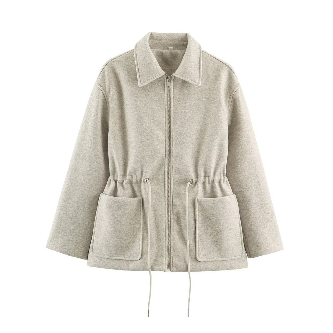 Women's short jacket made of wool blend with drawstring waist and patch pockets Mune Fashion