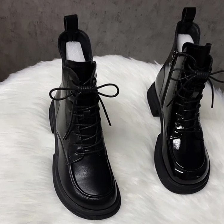 Ladies fashionable and comfortable leather ankle boots Mune Fashion