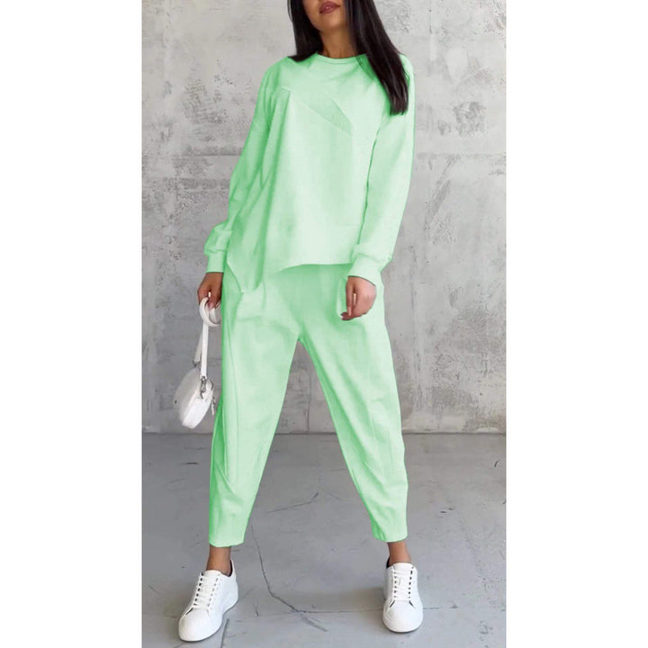 Women's Casual Two-Piece Lounge Set with Oversize Sweatshirt and Tailored Tapered Pants Mune Fashion