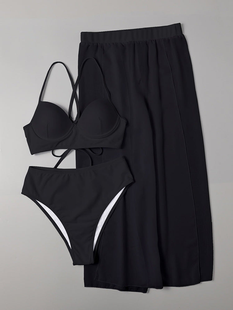 Women's bikini set with elegant bandeau top and high-waisted briefs Mune Fashion