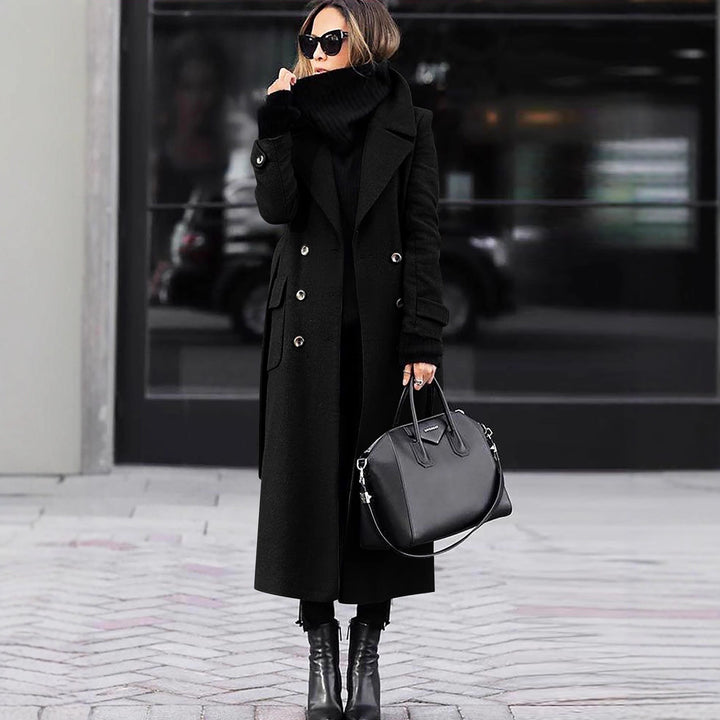 Ladies Elegant and Timeless Wool Coat