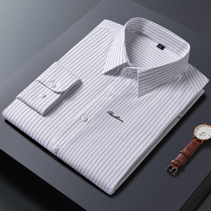 Men's classic striped business shirt made of cotton blend with Kent collar and chest logo Mune Fashion
