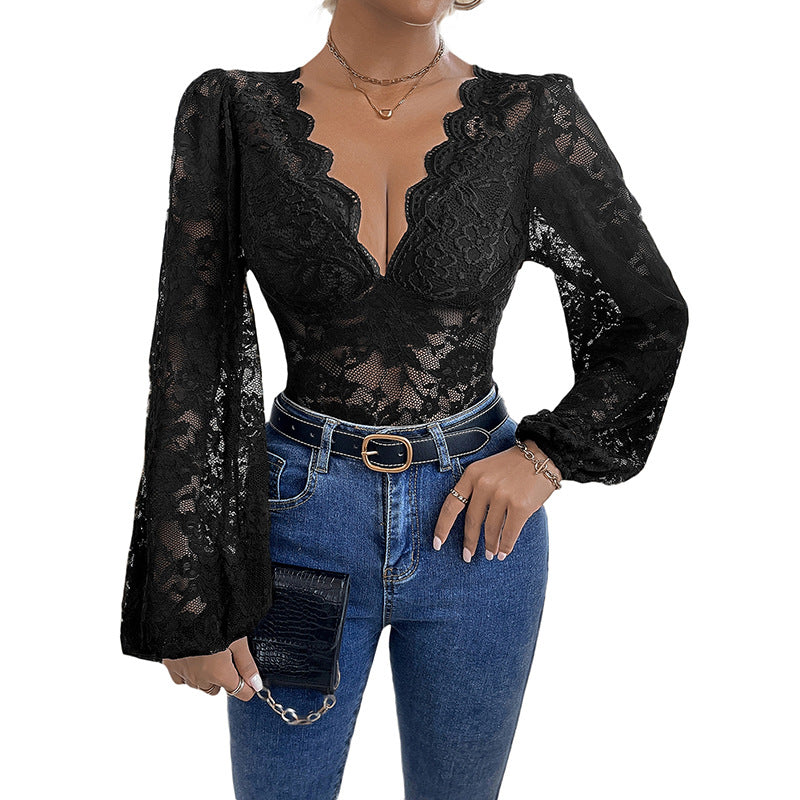 Women's lace bodysuit with deep V-neckline, curved hem and puff sleeves Mune Fashion