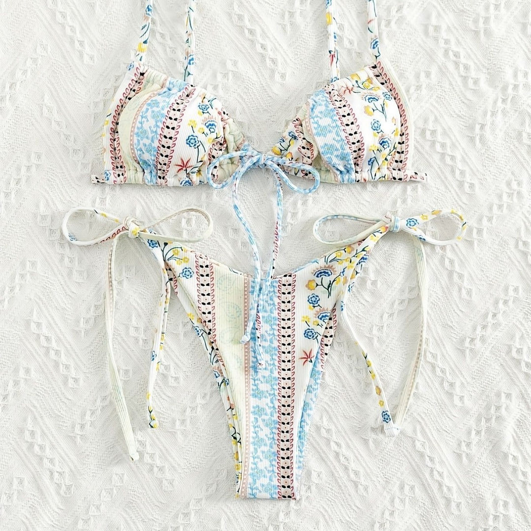 Women Triangle Bikini with playful design and adjustable straps Mune Fashion
