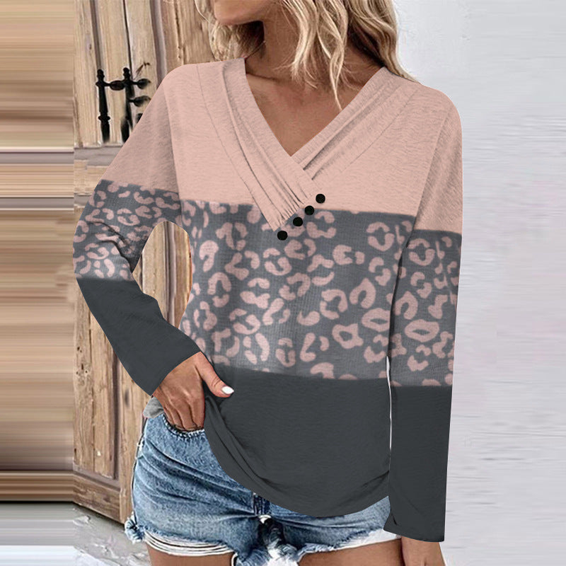 Women's Ribbed V-Neck Sweater with Gradient, Decorative Buttons and Relaxed Fit Mune Fashion