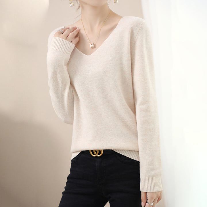 Ladies V-neck pullover in cashmere look with casual fit and ribbed cuffs Mune Fashion