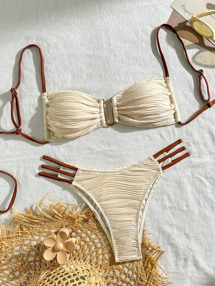 Women's bandeau bikini with stylish ruffle design Mune Fashion