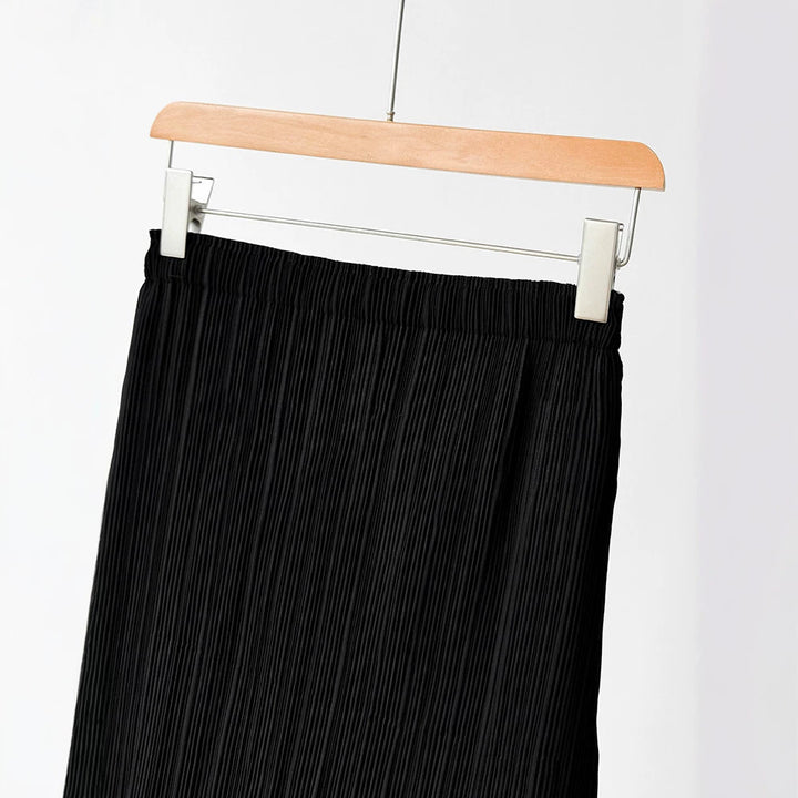 Ladies Elegant Pleated Skirt with Asymmetric Hem Mune Fashion