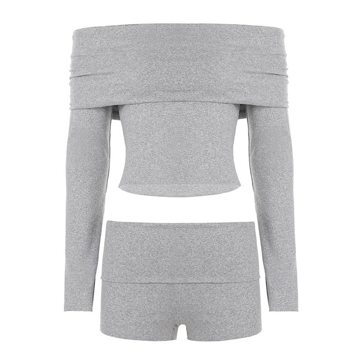 Women's Off-Shoulder Lounge Set with Long Sleeve Crop Top and High Waist Shorts made of Stretch Jersey Mune Fashion