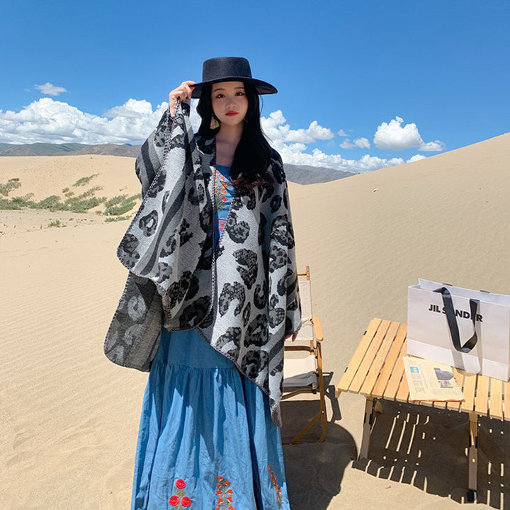 Women Oversize Poncho in Knit Wool Blend with Leopard Jacquard and V-Neck