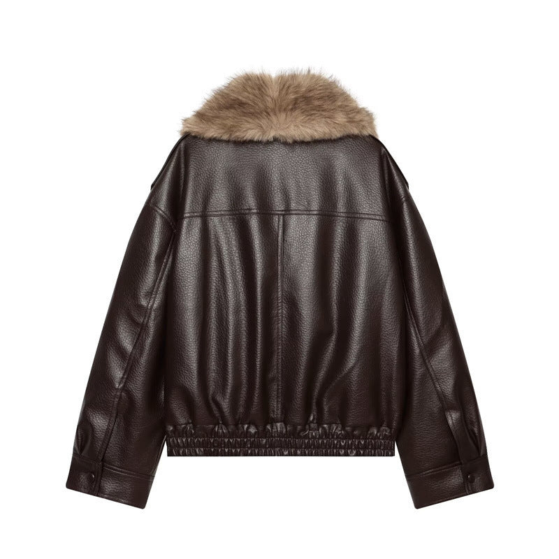 Women’s short-cut leather jacket with full fur collar and elastic hem Mune Fashion
