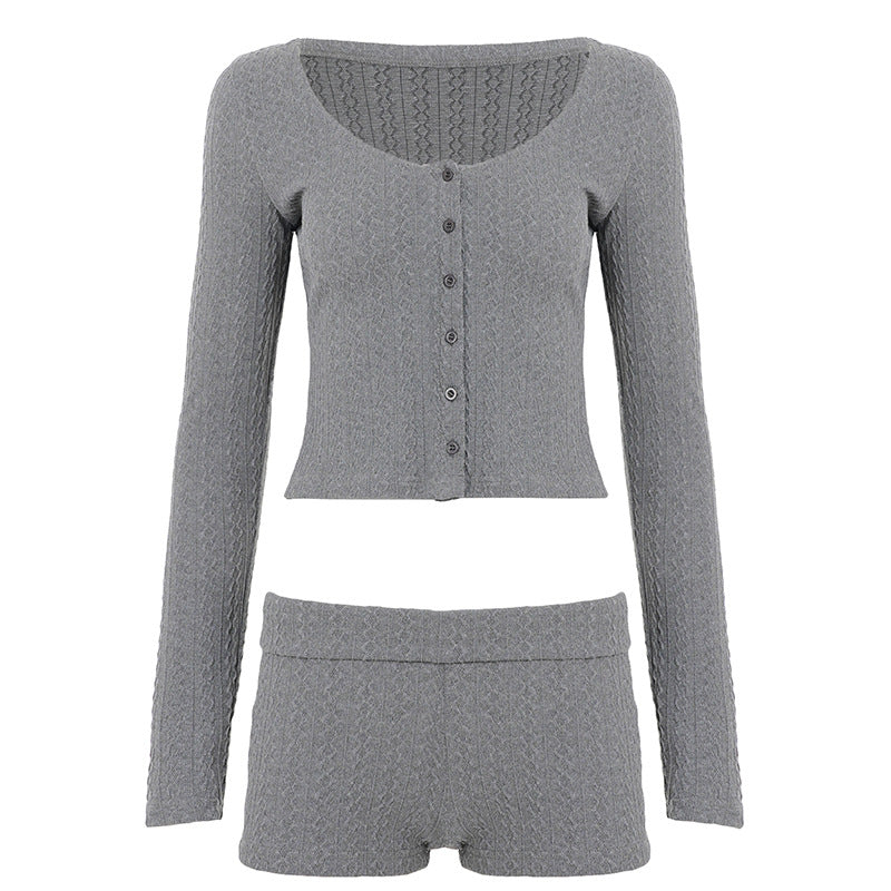 Women's knitted lounge set with U-neck cropped cardigan and high-waist shorts Mune Fashion