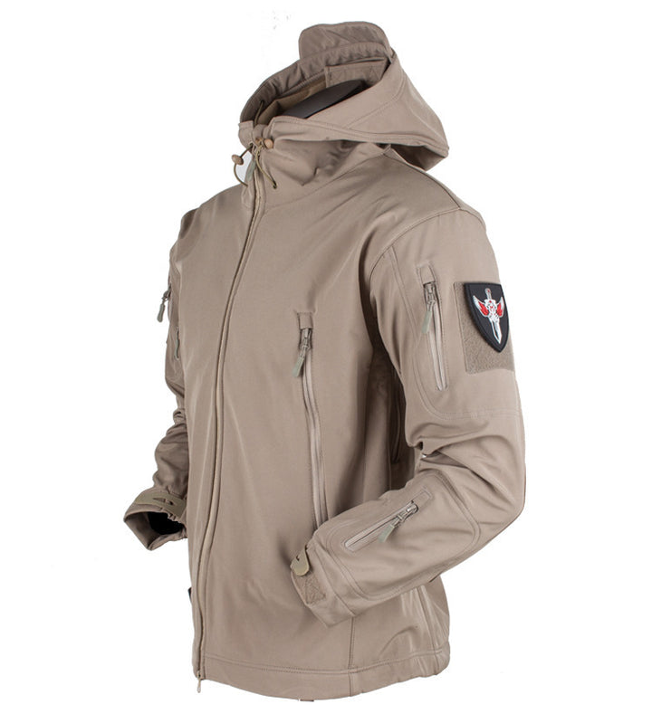 Men's Tactical Softshell Jacket with Hood, Camouflage Pattern and Multiple Zipper Pockets Mune Fashion