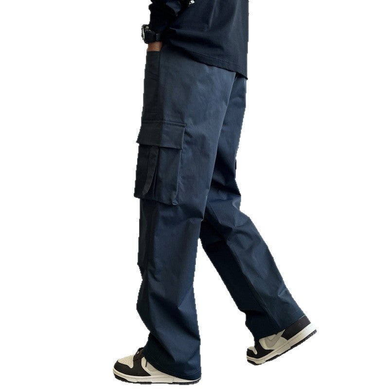 Men's utility cargo pants with large flap pockets, straight leg, and sturdy twill Drune