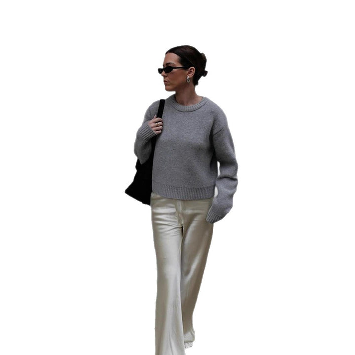 Women Soft Oversized Knitted Sweater with Round Neck, Extended Cuffs, and Ribbed Hem Mune Fashion