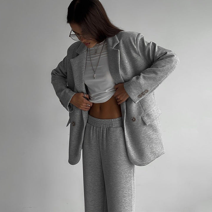 Women's Elegant Casual Two-Piece Set with Oversized Blazer and Wide-Cut Trousers Mune