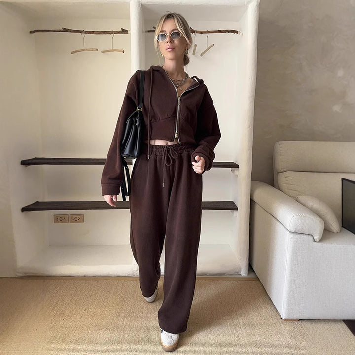 Women's Short Zip Hoodie with Drawstring Waist and Wide Palazzo Jogging Pants Mune Fashion