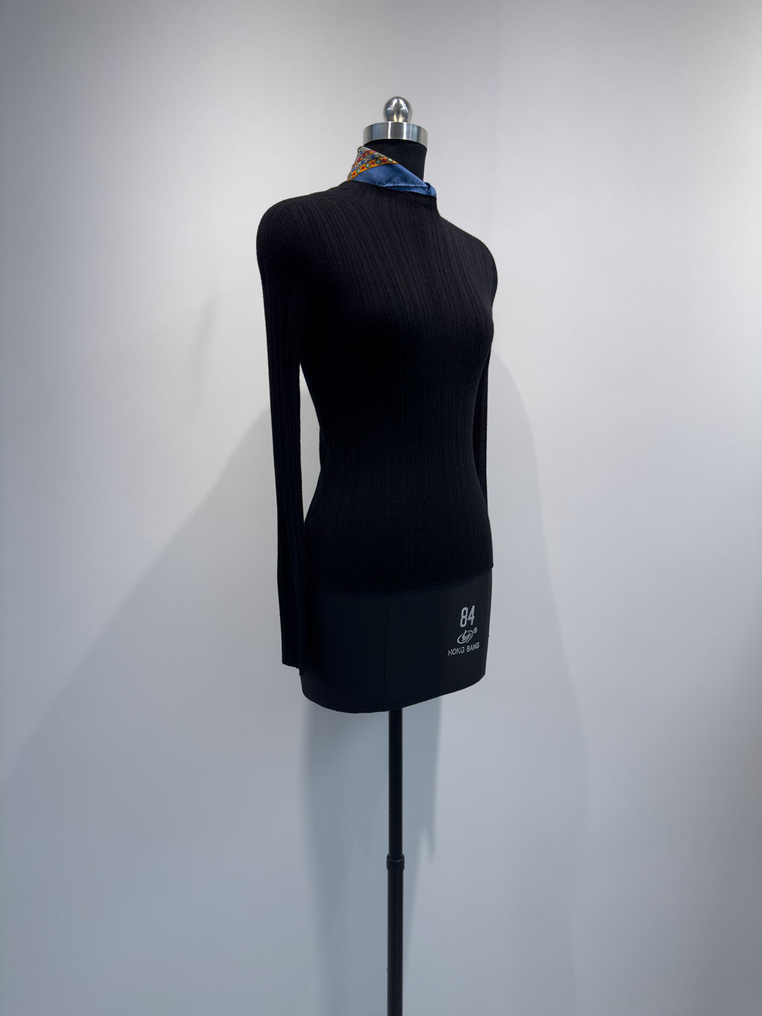 Ladies stylish ribbed stand-up collar pullover Mune Fashion