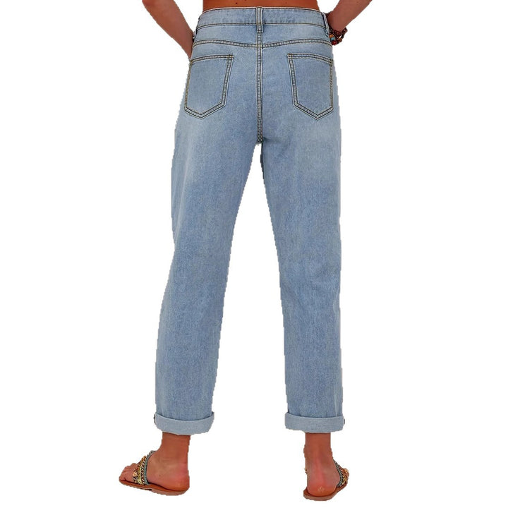 Ladies straight-cut jeans with colorful floral appliqués and light destruction details Mune Fashion
