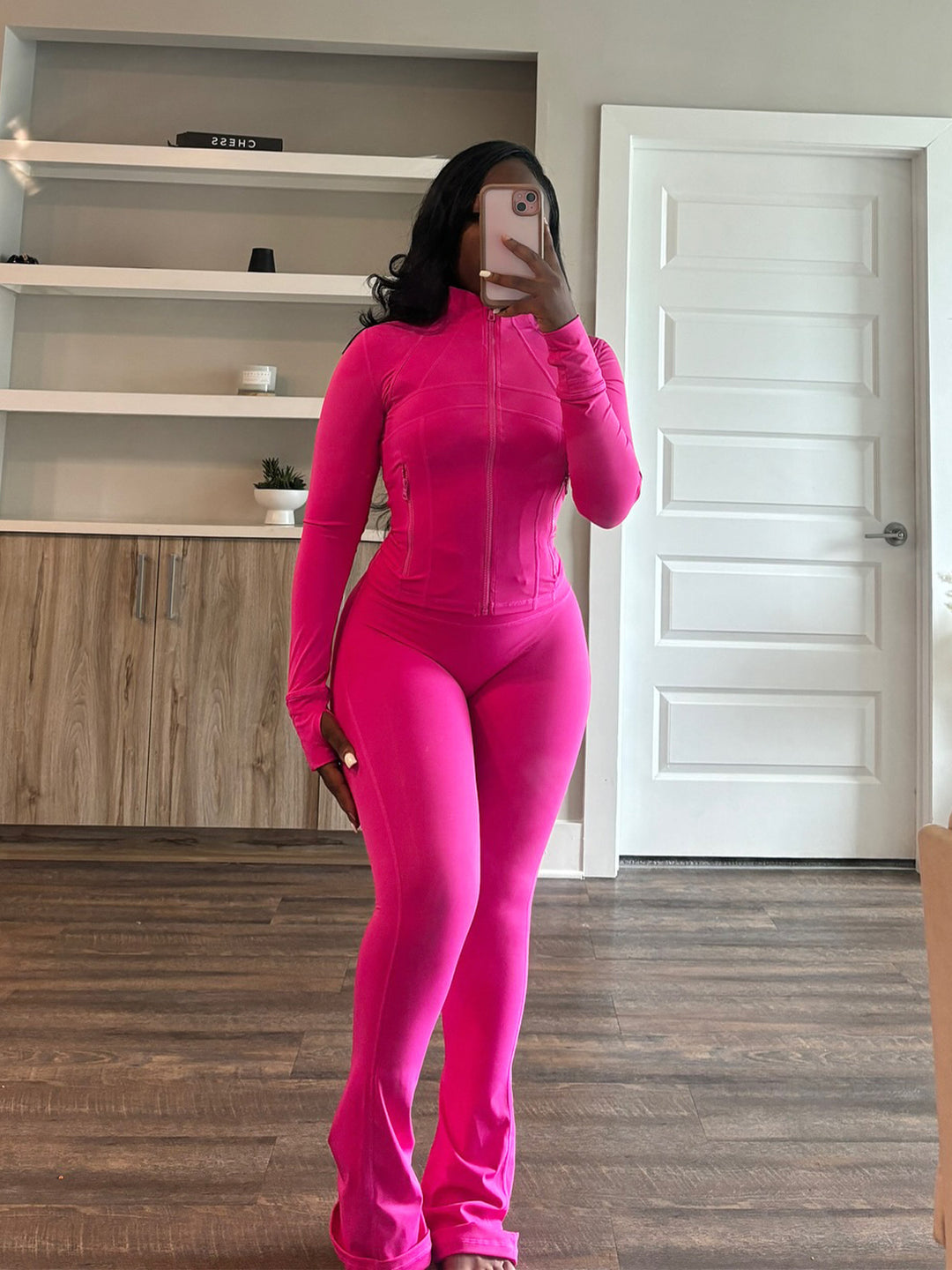 Women's figure-hugging tracksuit with zipper, high waist and flared leg Mune Fashion