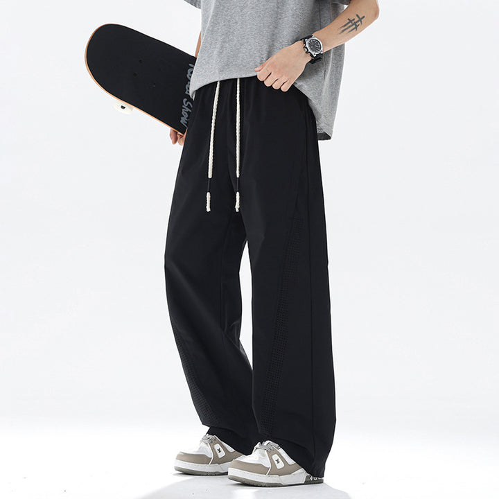 Men's sporty and breathable relaxed fit pants