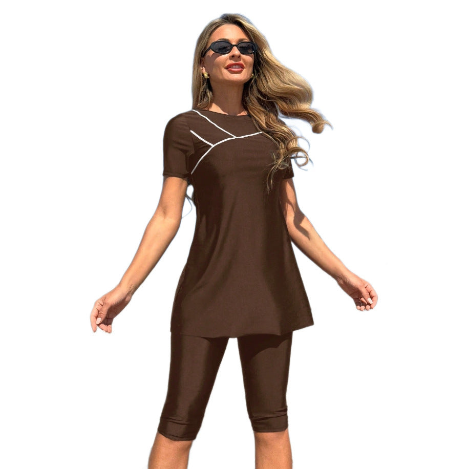 Ladies sporty swim set with short top and leggings Mune Fashion