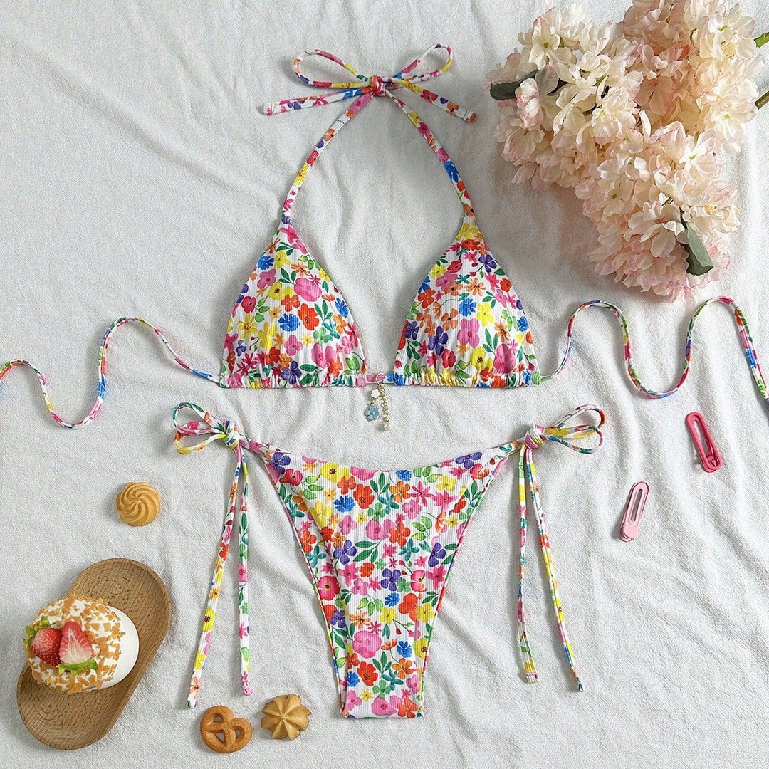 Women’s Triangle Bikini with Colorful Floral Design Mune Fashion