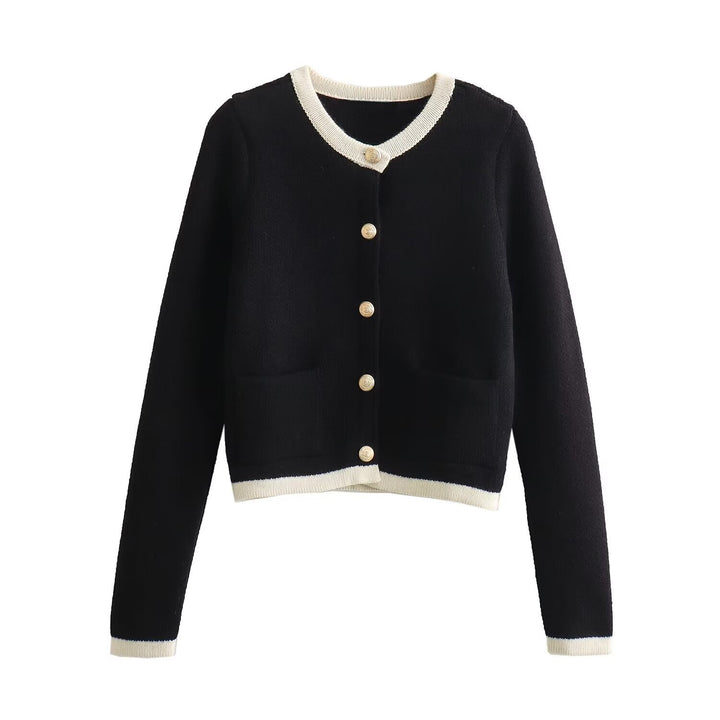 Women Cropped Boucle Cardigan with Round Neck, Flap Pockets and Coin Buttons Mune Fashion