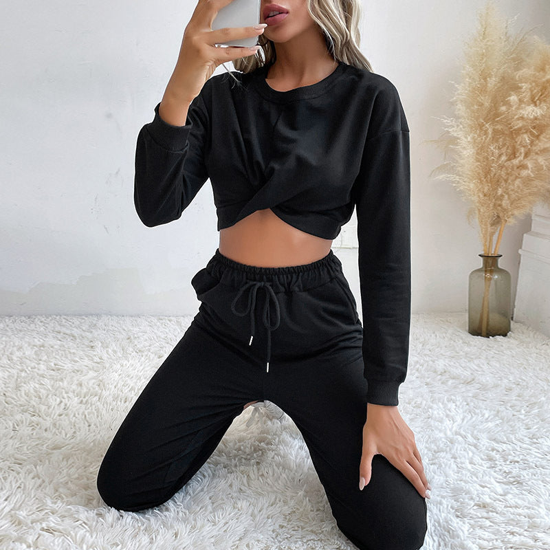 Women's Cropped Loungewear Set with Twist Top and High-Waisted Jogging Pants Mune Fashion